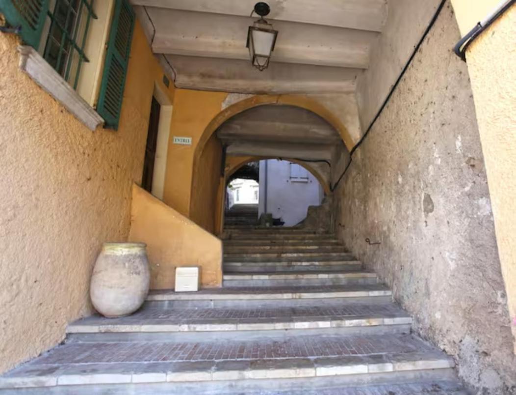 Entre mer et montagnes gîte d'étape la maison Barnoin et gîtes individuels Bouyon Camera foto